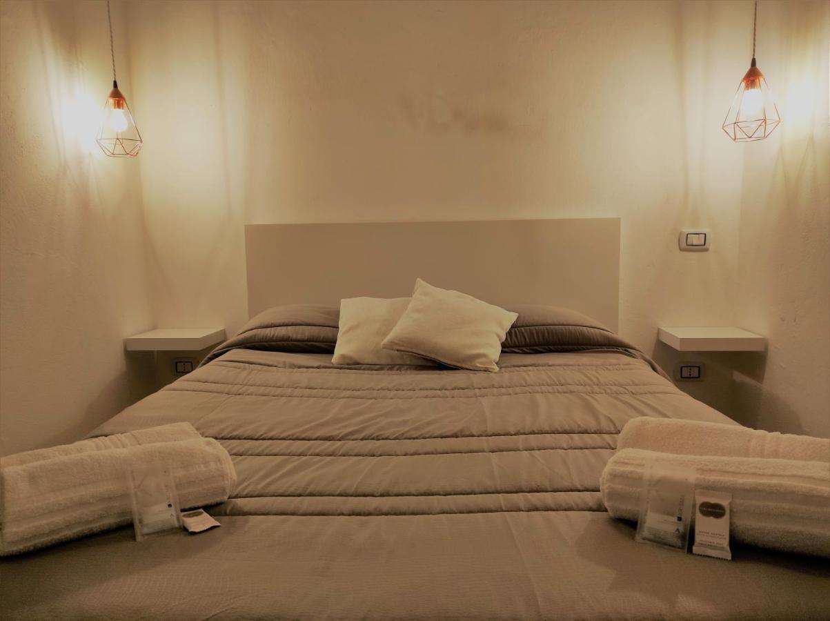 Athena Apartment- Ortigia Holidays * Syracuse